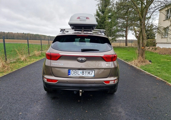 Kia Sportage cena 75900 przebieg: 105000, rok produkcji 2016 z Zakliczyn małe 781
